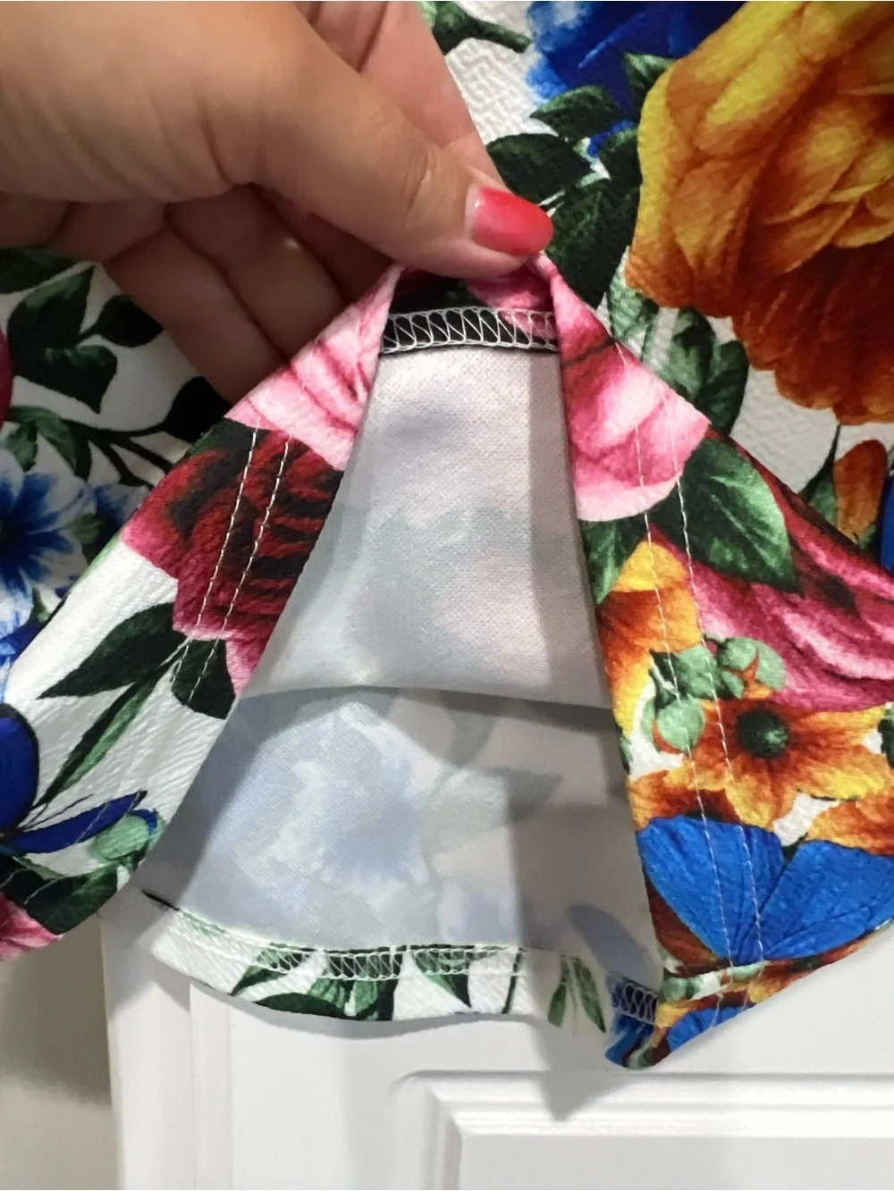 SHEIN White Floral & Butterfly Kids Matching Set